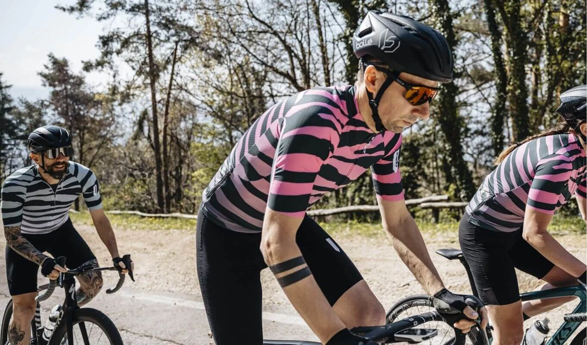 Q36.5 Short Sleeve Cycling Jersey R2 TIGER PINK